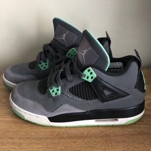 2013 Air Jordan 4’s